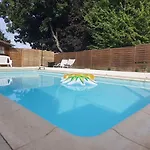 Super Meublé Avec Piscine Partagée Appartamento *