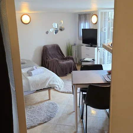 דירה Adorable Studio Avec Piscine A Partager En Option *