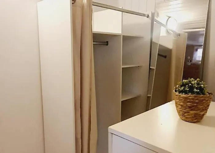 شقة Super Meuble Avec Piscine Partagee