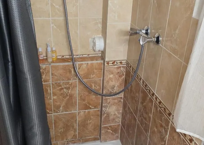 Convivial Meuble Avec Piscine Partagee Apartmán La Ferté-Gaucher