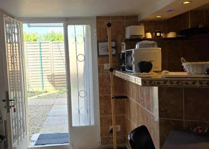 Apartmán Convivial Meuble Avec Piscine Partagee