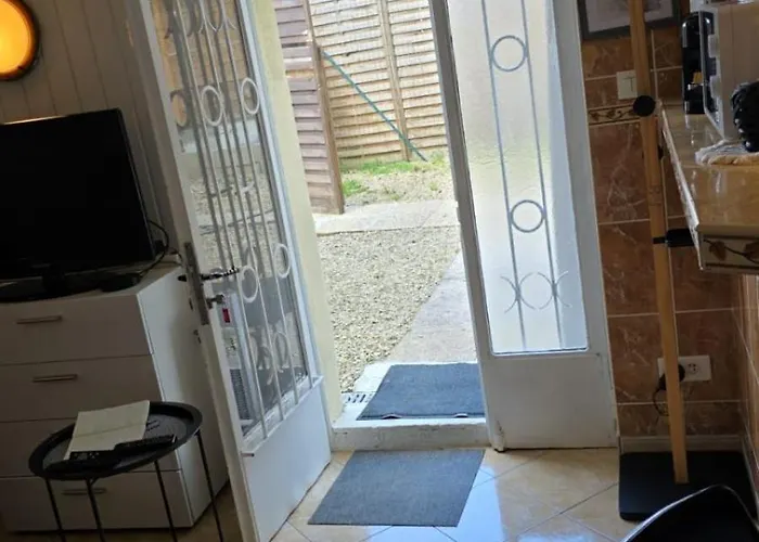 Apartmán Convivial Meuble Avec Piscine Partagee